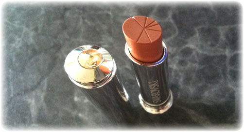 AURA by Swarovski “Chrystallize Your Lips” – Crystal Silk