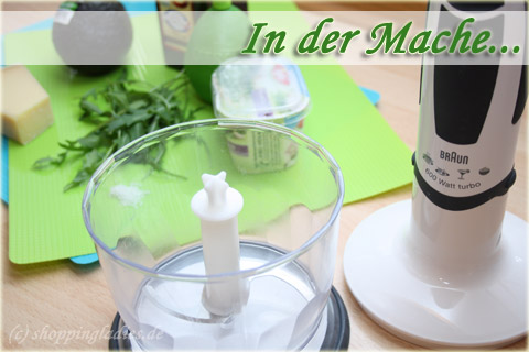 Avocado-Pesto mit Ruccola - in der Mache